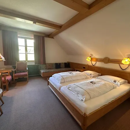 Zum Ochsen Hotell