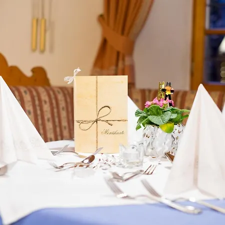 Hotel Zum Ochsen 3*